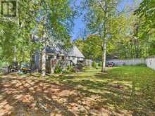 135 SEGWUN BOULEVARD | Gravenhurst Ontario | Slide Image Thirteen
