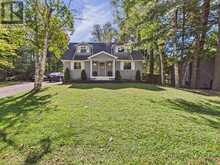135 SEGWUN BOULEVARD | Gravenhurst Ontario | Slide Image Two