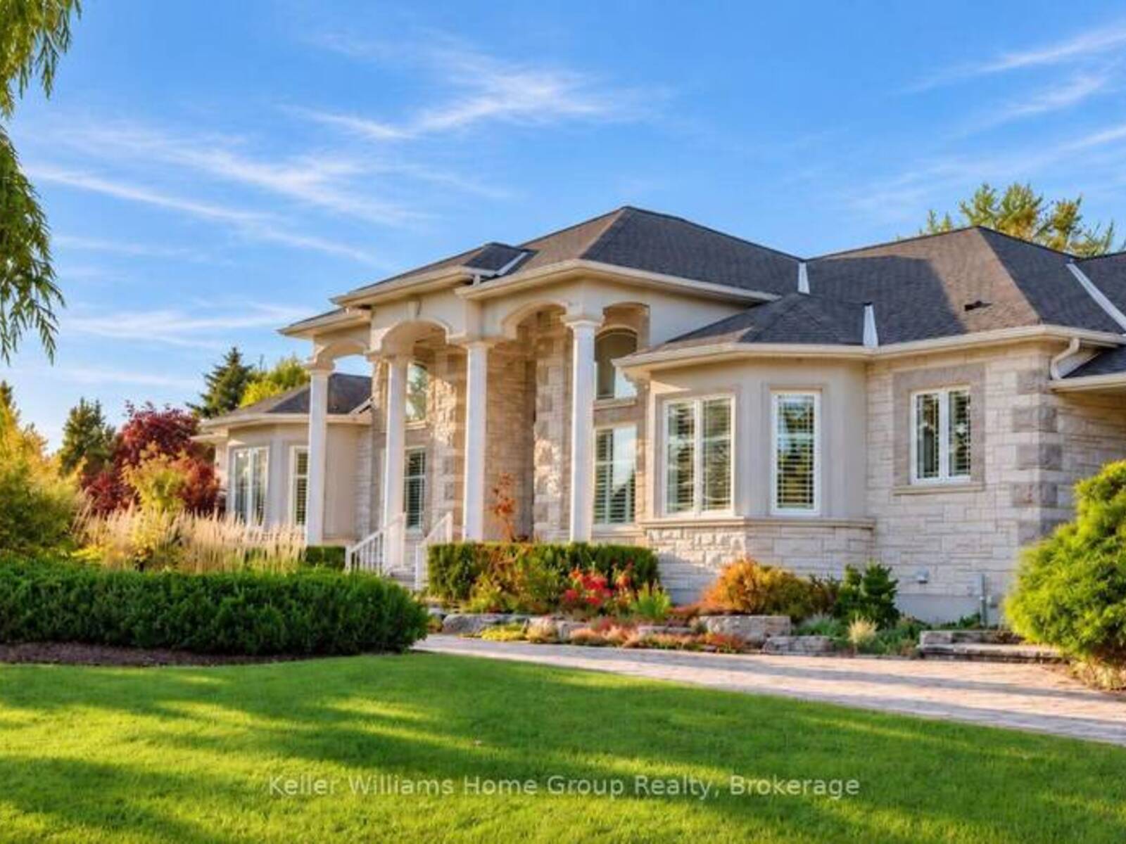 1194 HUNT CLUB ROAD, Cambridge, Ontario N3E 1A1