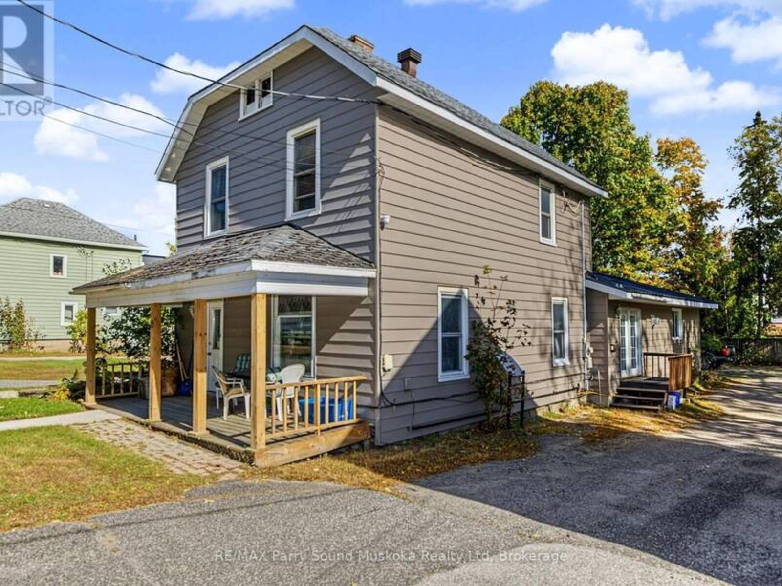 15 CHURCH STREET, Parry Sound, Ontario P2A 1Y2