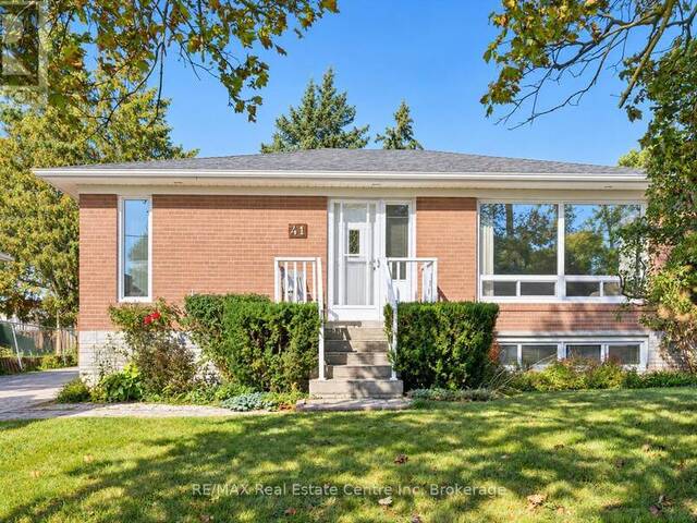 41 PRINCE CHARLES STREET Halton Hills Ontario, L7G 3T9 - 4 Bedrooms Home For Sale