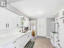 23 KING STREET N | Kincardine Ontario | Slide Image Six