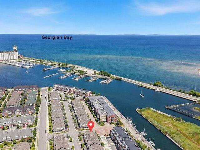 2 SHIPYARD LANE Collingwood Ontario, L9Y 2X4 - 6 Bedrooms Condo For Sale