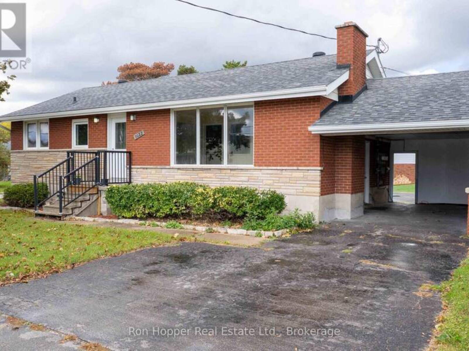 1082 8TH STREET E, Owen Sound, Ontario N4K 1M6