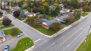 1082 8TH STREET E | Owen Sound Ontario | Slide Image Seven
