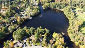 415 BY-LOCK ACRES ROAD | Huntsville Ontario | Slide Image Thirty-five