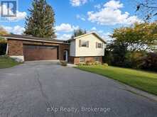 9 CHARLOTTE STREET | Walkerton Ontario | Slide Image Two