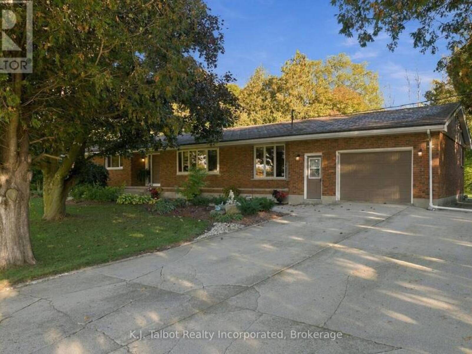 33696 BLACK'S POINT ROAD, Goderich, Ontario N7A 3X8