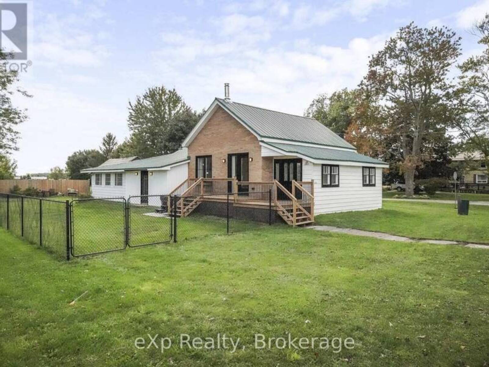 125 PORTLAND STREET, Centralia, Ontario N0M 1K0