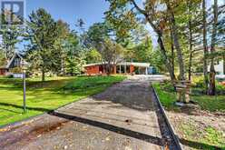 240 KNISTER ROAD | Gravenhurst Ontario | Slide Image Four