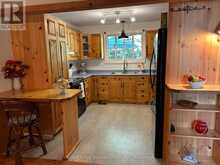 26 SUGAR MAPLE LANE | Huntsville Ontario | Slide Image Two
