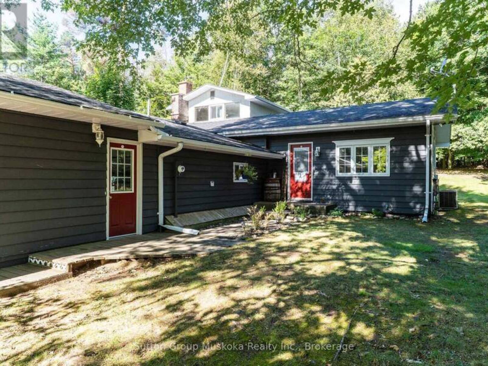 26 SUGAR MAPLE LANE, Huntsville, Ontario P0B 1L0