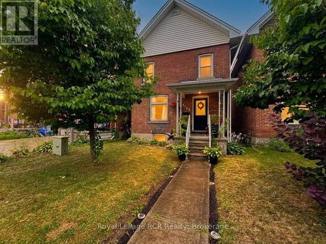 1192 2ND AVENUE W Owen Sound Ontario, N4K 4N2 - 3 Bedrooms Home For Sale