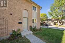 H53 - 223 PIONEER DRIVE W | Kitchener Ontario | Slide Image Four