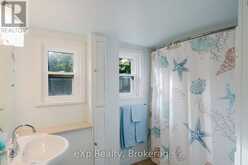 590 7TH STREET E | Owen Sound Ontario | Slide Image Seventeen