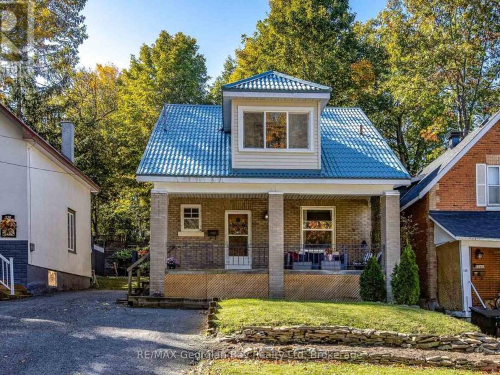 328 THIRD STREET, Midland, Ontario L4R 3S7