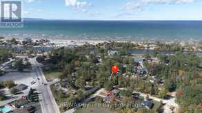 18 ELM DRIVE | Wasaga Beach Ontario | Slide Image Twelve
