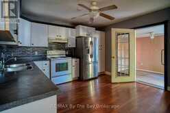 18 ELM DRIVE | Wasaga Beach Ontario | Slide Image Nine