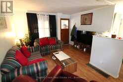 208 HINCKS STREET | Goderich Ontario | Slide Image Four