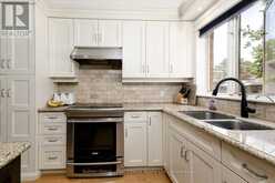 409 MORNINGTON STREET | Stratford Ontario | Slide Image Thirteen