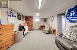 164 STRACHAN STREET | Stratford Ontario | Slide Image Nineteen