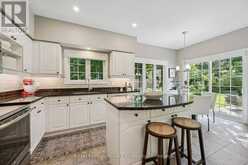 11 - 25 MANOR PARK CRESCENT | Guelph Ontario | Slide Image Eight