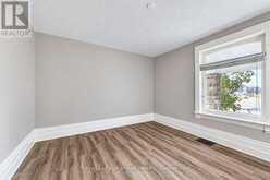 14 PACIFIC AVENUE | Perth East Ontario | Slide Image Nine