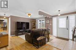 2 JOANNE CRESCENT | Minto Ontario | Slide Image Nine