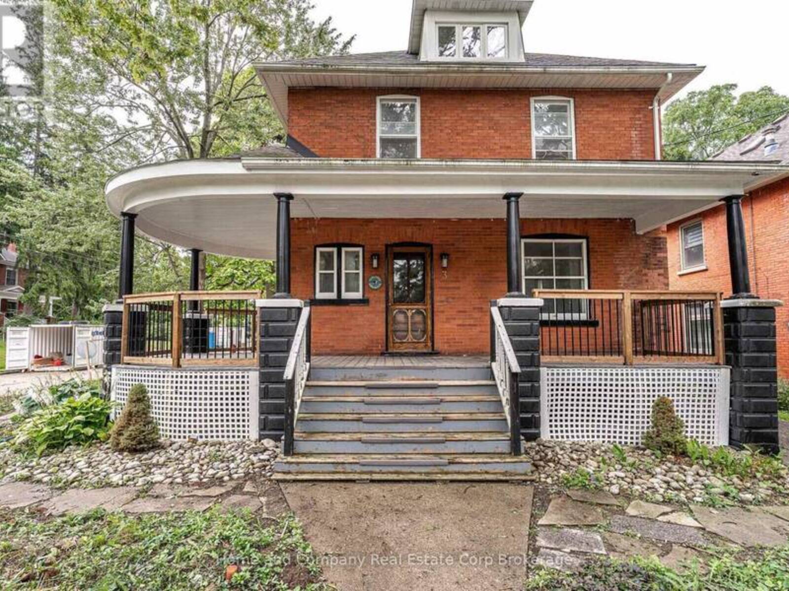 3 DALY AVENUE, Stratford, Ontario N5A 1B7