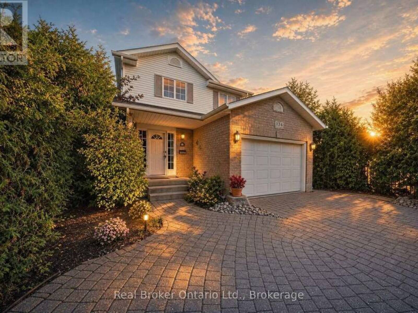 134 BELLAMY CRESCENT, Fergus, Ontario N1M 3S6