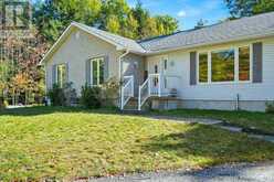 10 OAKRIDGE ROAD | McDougall Ontario | Slide Image Seven