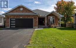 57 PARKHAVEN CRESCENT | St. Marys Ontario | Slide Image Two