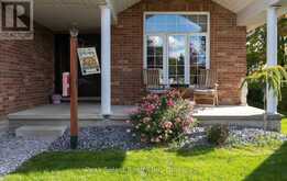 57 PARKHAVEN CRESCENT | St. Marys Ontario | Slide Image Four