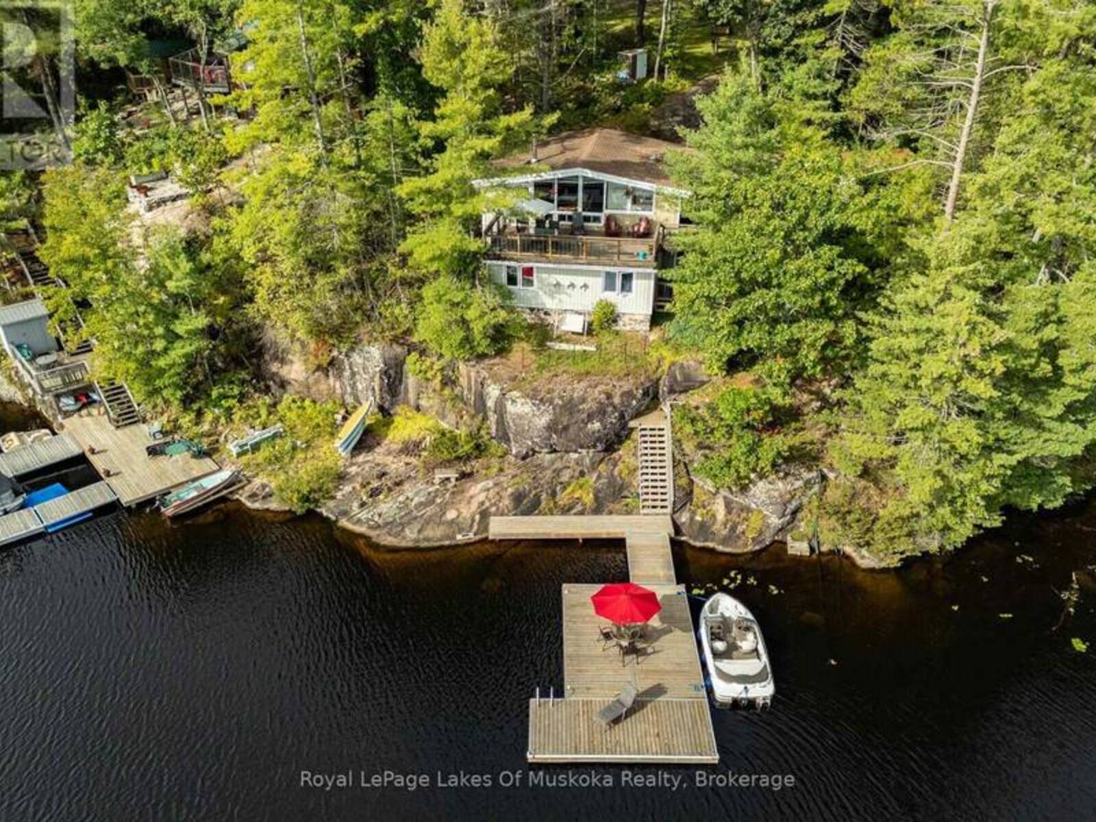 1439 SILVER LAKE ROAD, Gravenhurst, Ontario P1P 0G3
