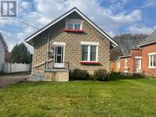 582 12TH AVE AVENUE N | Hanover Ontario | Slide Image Two