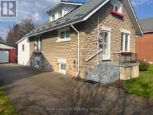 582 12TH AVE AVENUE N | Hanover Ontario | Slide Image Four