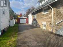 582 12TH AVE AVENUE N | Hanover Ontario | Slide Image Five