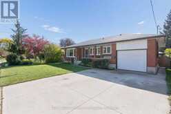 61 FAIRLAWN ROAD | Kitchener Ontario | Slide Image Forty