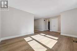 22 CARTER DRIVE | Guelph Ontario | Slide Image Ten