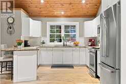 1276 LIMBERLOST ROAD | Huntsville Ontario | Slide Image Ten