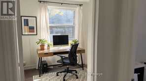 92 EAST GORE STREET | Stratford Ontario | Slide Image Thirteen