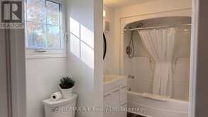92 EAST GORE STREET | Stratford Ontario | Slide Image Thirty-eight