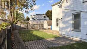 92 EAST GORE STREET | Stratford Ontario | Slide Image Forty-six