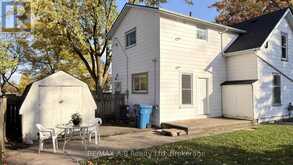92 EAST GORE STREET | Stratford Ontario | Slide Image Forty-seven