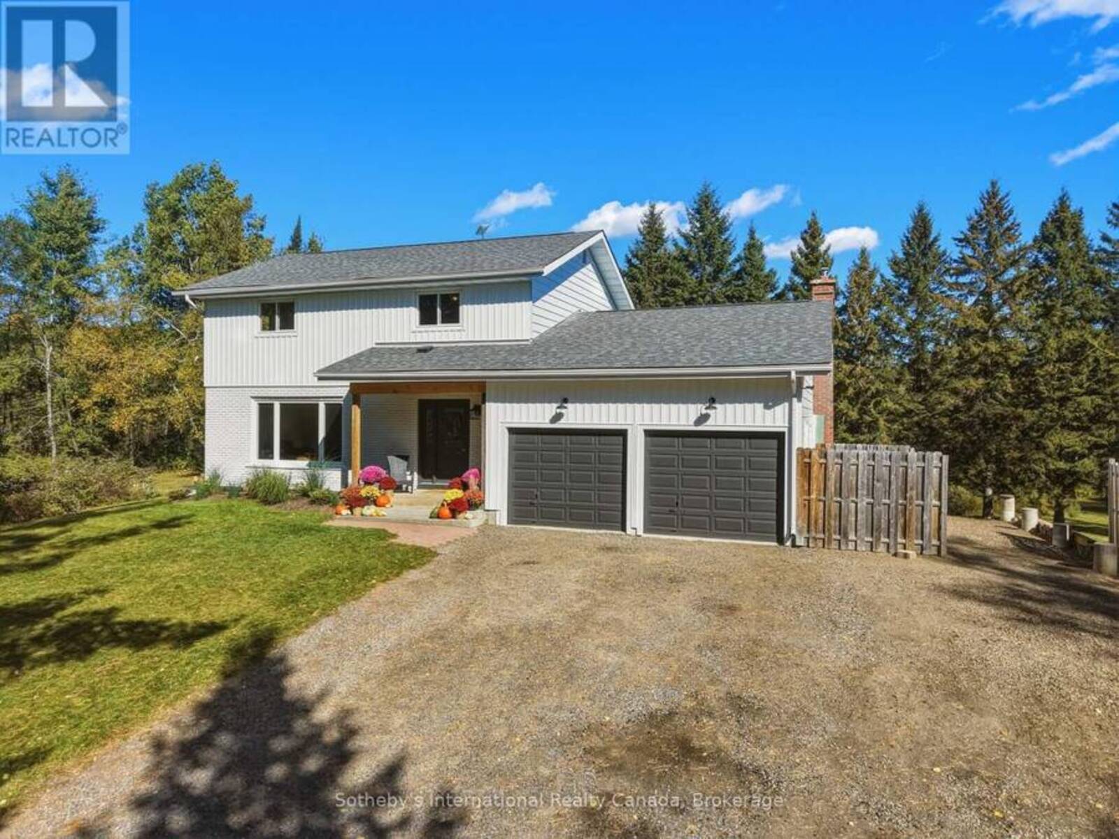 1229 MIRIAM DRIVE, Bracebridge, Ontario P1L 1X1
