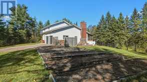 1229 MIRIAM DRIVE | Bracebridge Ontario | Slide Image Thirty-three