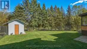 1229 MIRIAM DRIVE | Bracebridge Ontario | Slide Image Thirty-four