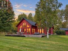 21 BUCKINGHAM BOULEVARD Collingwood Ontario, L9Y 3Y9