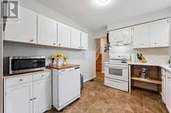 51 LONSDALE DRIVE | Guelph Ontario | Slide Image Sixteen
