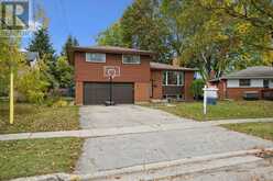 51 LONSDALE DRIVE | Guelph Ontario | Slide Image Four
